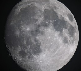 La Luna, fotografiert am 11. Juni 2014 mit der »Russentonne« an der GX7